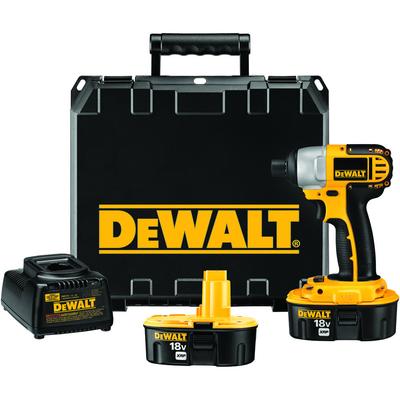  DEWALT DC825KA 18-Volt Compact Impact Driver