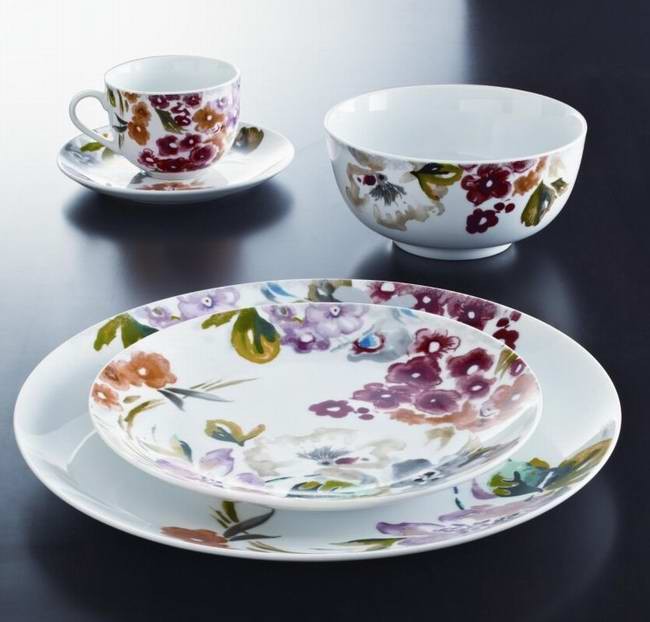 再降1元！WholeHome®/MD 'Ada' 20-Piece Porcelain Dinnerware Set 20件套餐具套装20.94元特卖