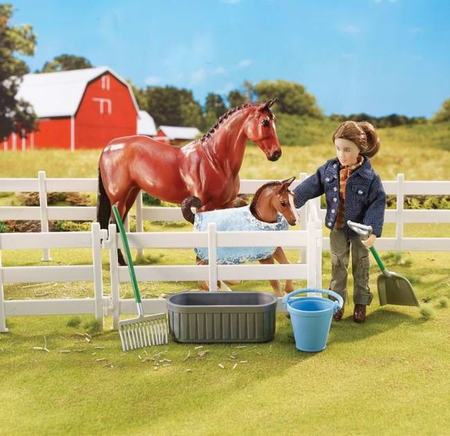 Breyer® 'Classics' New Arrivals Mare & Foal Set 母马及马驹玩具套装17.49元特卖