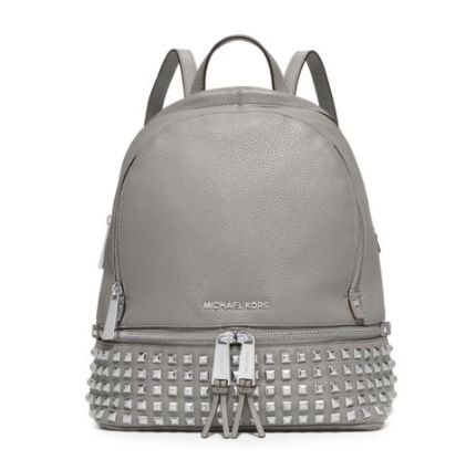  时尚街拍 超模示范！ Michael Kors Rhea Small Studded Leather Backpack 小号铆钉皮质双肩背包（两种颜色可选）特价263.2元，原价378元，包邮