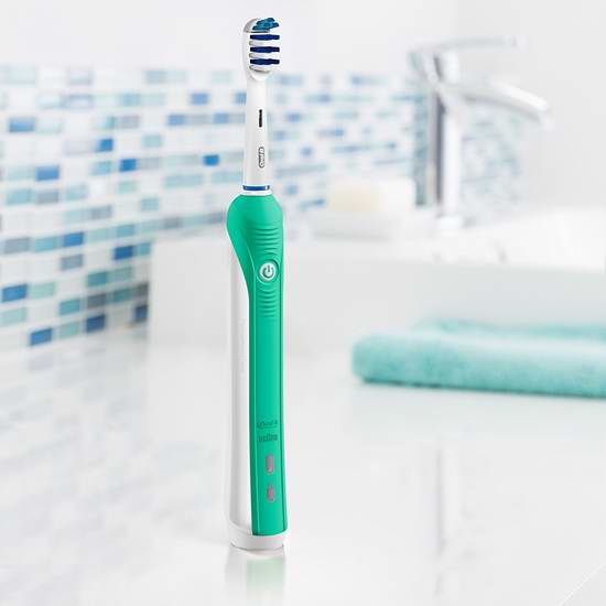  Oral-B 专业系列 Deep Sweep Triaction 1000 电动牙刷3.7折 31.14加元限时特卖！