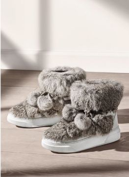  时尚有型！Michael Kors Nala Fur and Calf 兔毛高帮雪地靴 117.5加元（7，8，8.5码），原价 298加元，包邮