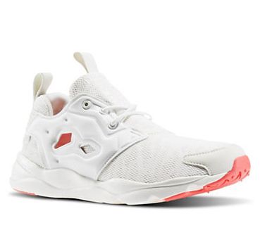  REEBOK Furylite 女款运动鞋 44加元，原价 110加元