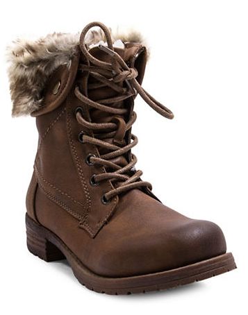  STEVE MADDEN Tamica 雪靴 48加元（7，10码），原价 120加元