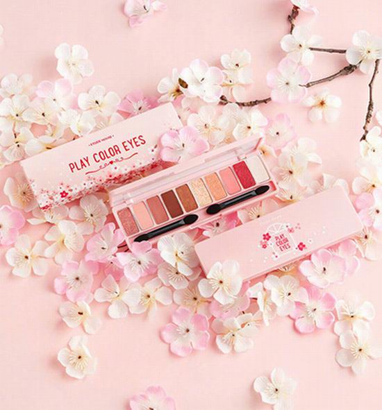  好看的不要不要的！Etude House 爱丽小屋 Play Colo 限量版樱花眼影盘 21.49加元