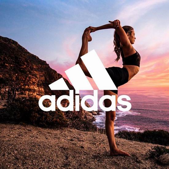  Adidas 女王日大促最后机会！精选成人儿童运动鞋、运动服等2折起+包邮！