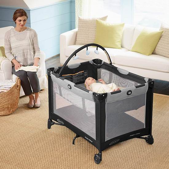  历史最低价！Graco Pack 'N Play On The Go 便携式婴儿游戏床5.9折 99.97加元包邮！