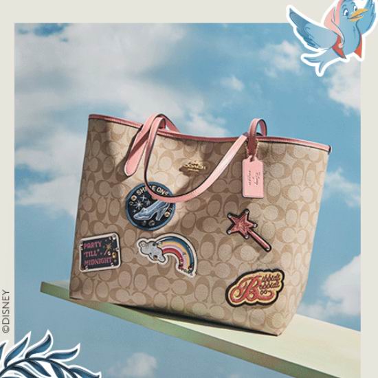  Coach Outlet精选 Disney x Coach 联名款托特包、盒子包、相机包、挎包、钱包、配饰等全场5折！