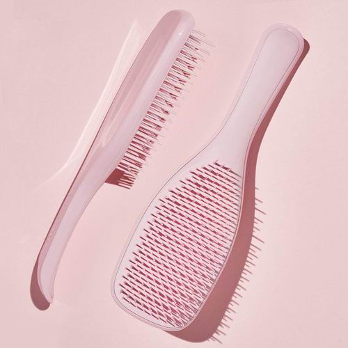  Tangle Teezer 粉色顺发湿发梳 10加元，原价 18加元