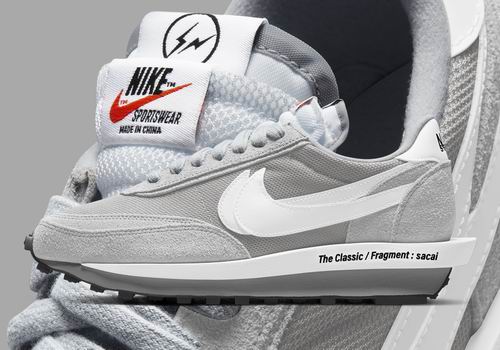 Sacai X Fragment Design X Nike LDWaffle三方联名运动鞋售价225加元2