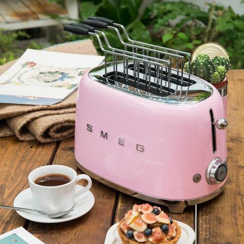  Smeg 2片复古烤面包机 194.99加元（原价 279.99加元）