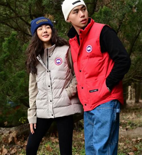 闪购！Canada Goose Freestyle 羽绒服马甲7.6折 528.2加元（原价 695加元）